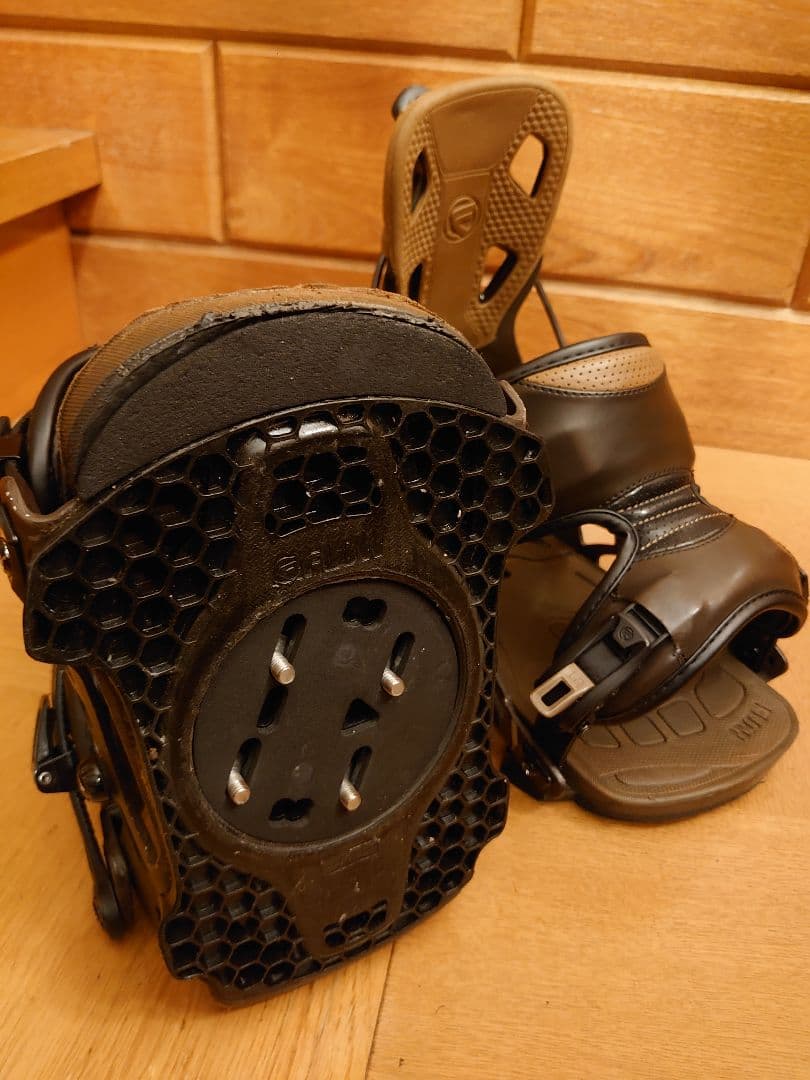 FLOW NX2 fusion　木目　L（現NIDECKER）