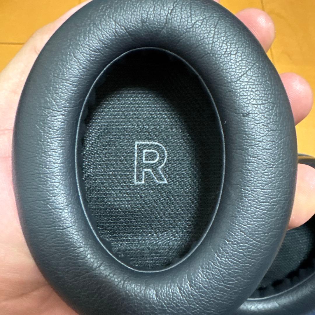 BOSE ワイヤレスヘッドホン 収納ケース付き