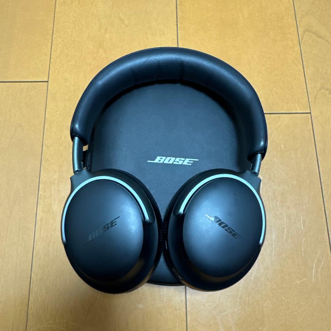 BOSE ワイヤレスヘッドホン 収納ケース付き