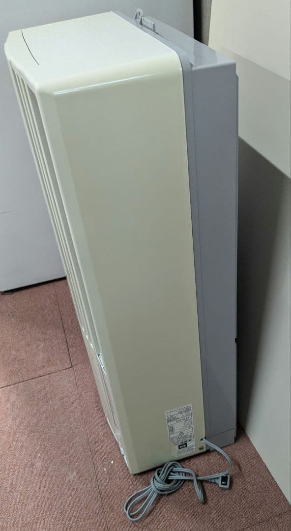 あきら。 コロナ 窓用エアコン CORONA CW-A1616