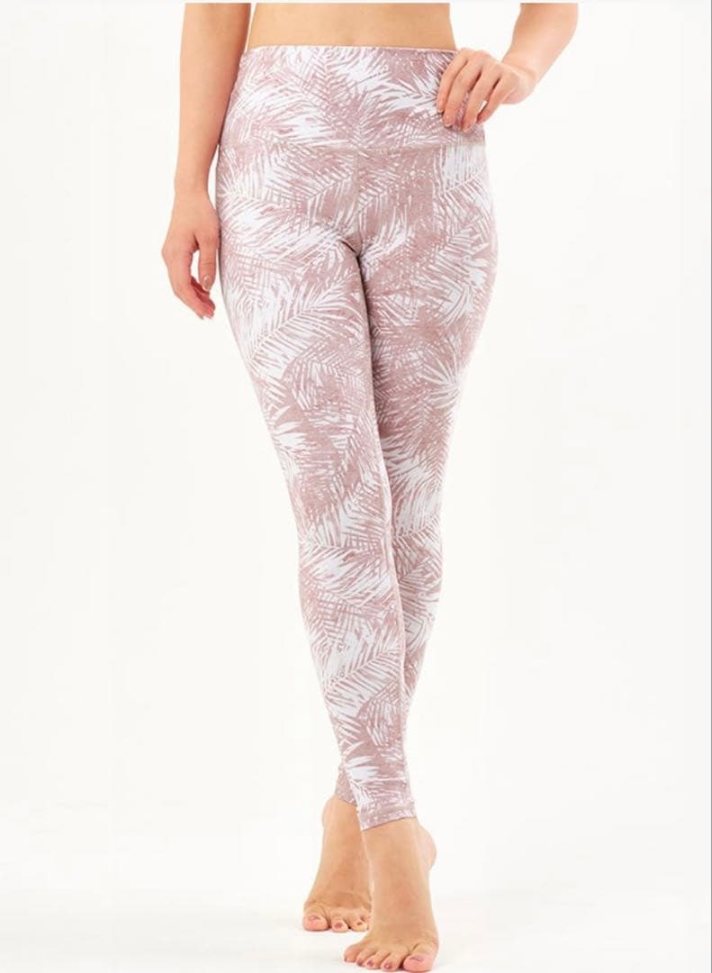 【プロフ必読】新品SUKALA タンクトップ＆レギンスセットアップ