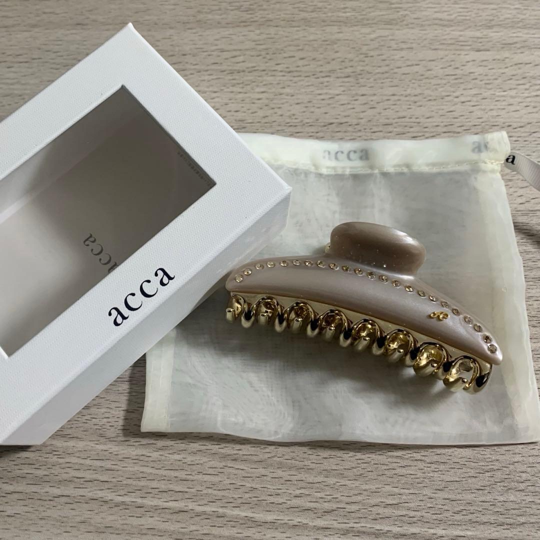 acca アッカ ティアラクイーン クリップ Lサイズ ラージ ベージュ