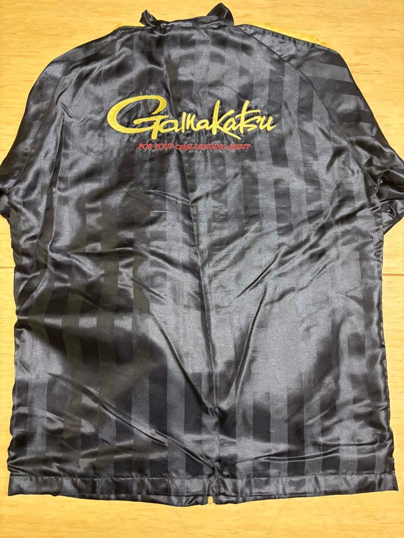 がまかつ　gamakatsu フィッシングスーツ黒/金XL GM-3401