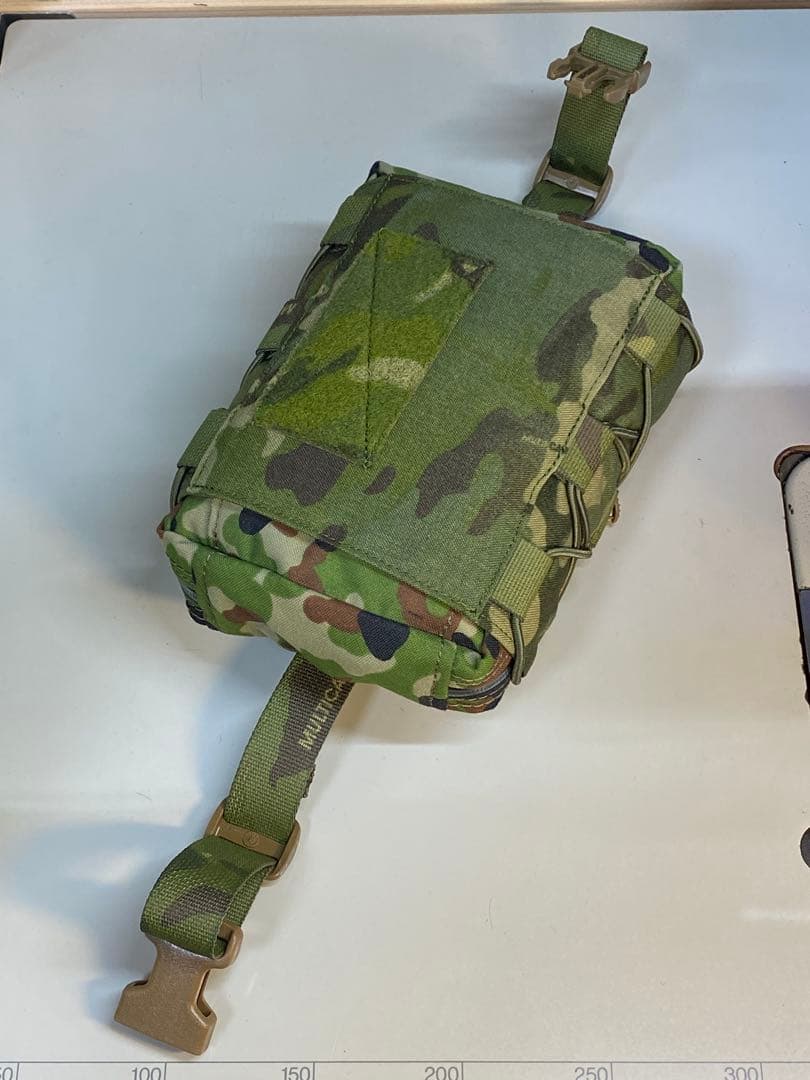 陸自救急品袋　ブローアウトキット　個人製作品　マルチカムトロピック