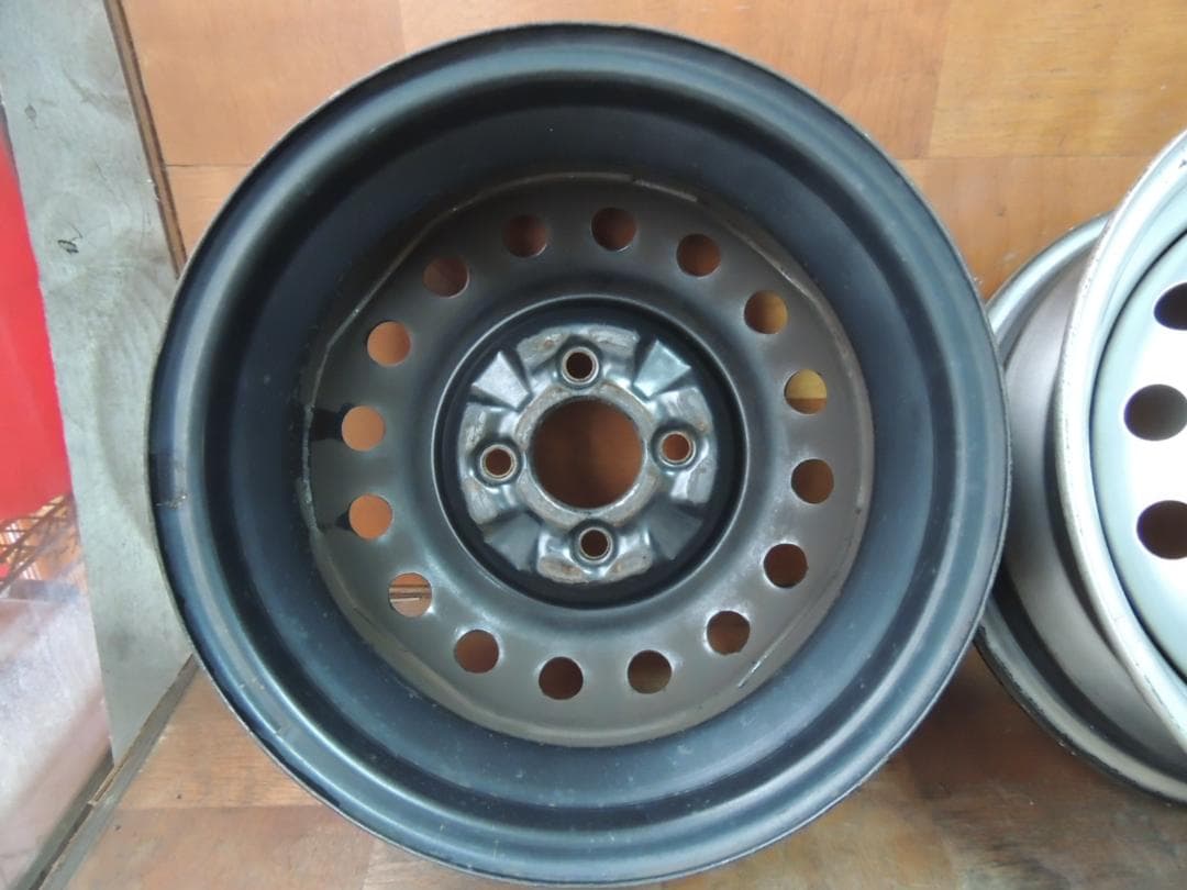 C35　13×5J 日産純正スチールホイール　4本　ADバン　サビ、小傷有り