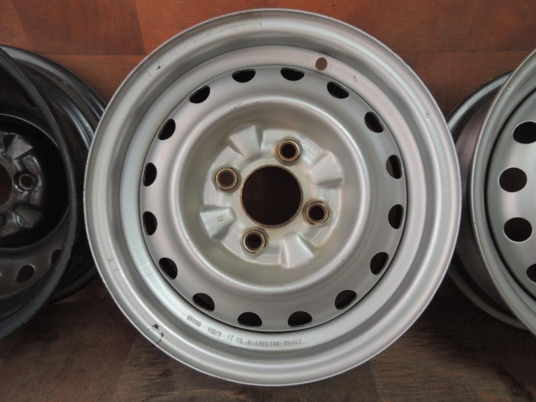C35　13×5J 日産純正スチールホイール　4本　ADバン　サビ、小傷有り