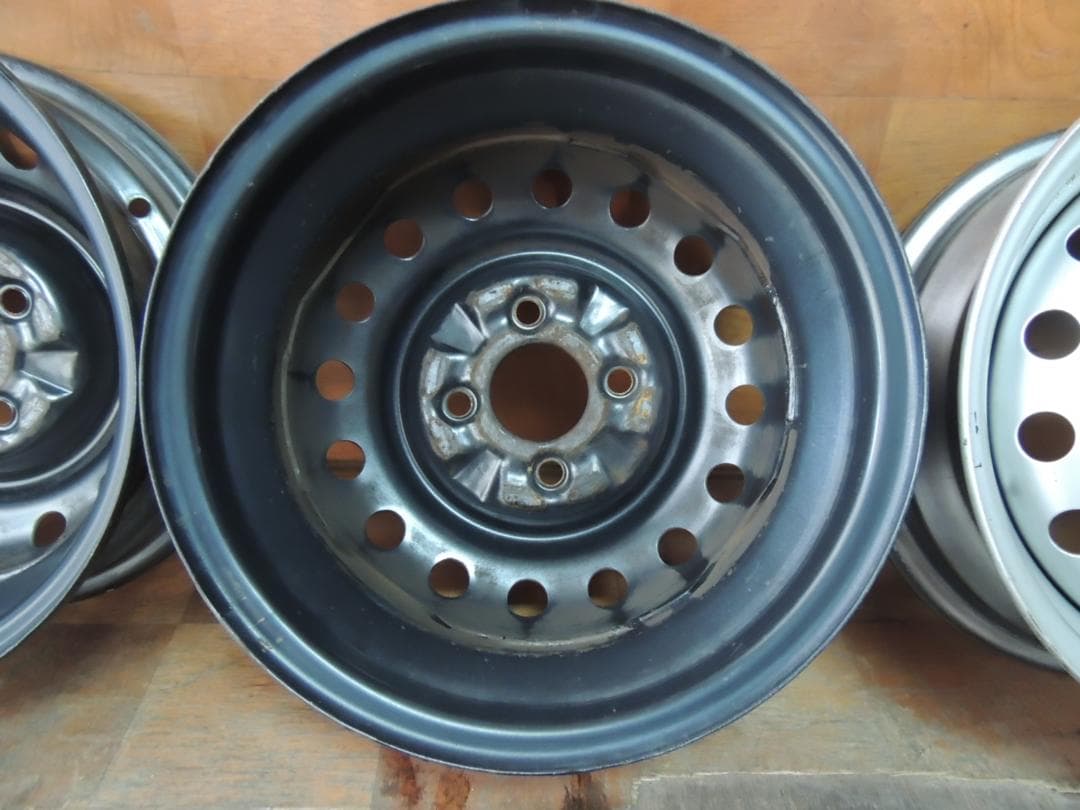 C35　13×5J 日産純正スチールホイール　4本　ADバン　サビ、小傷有り