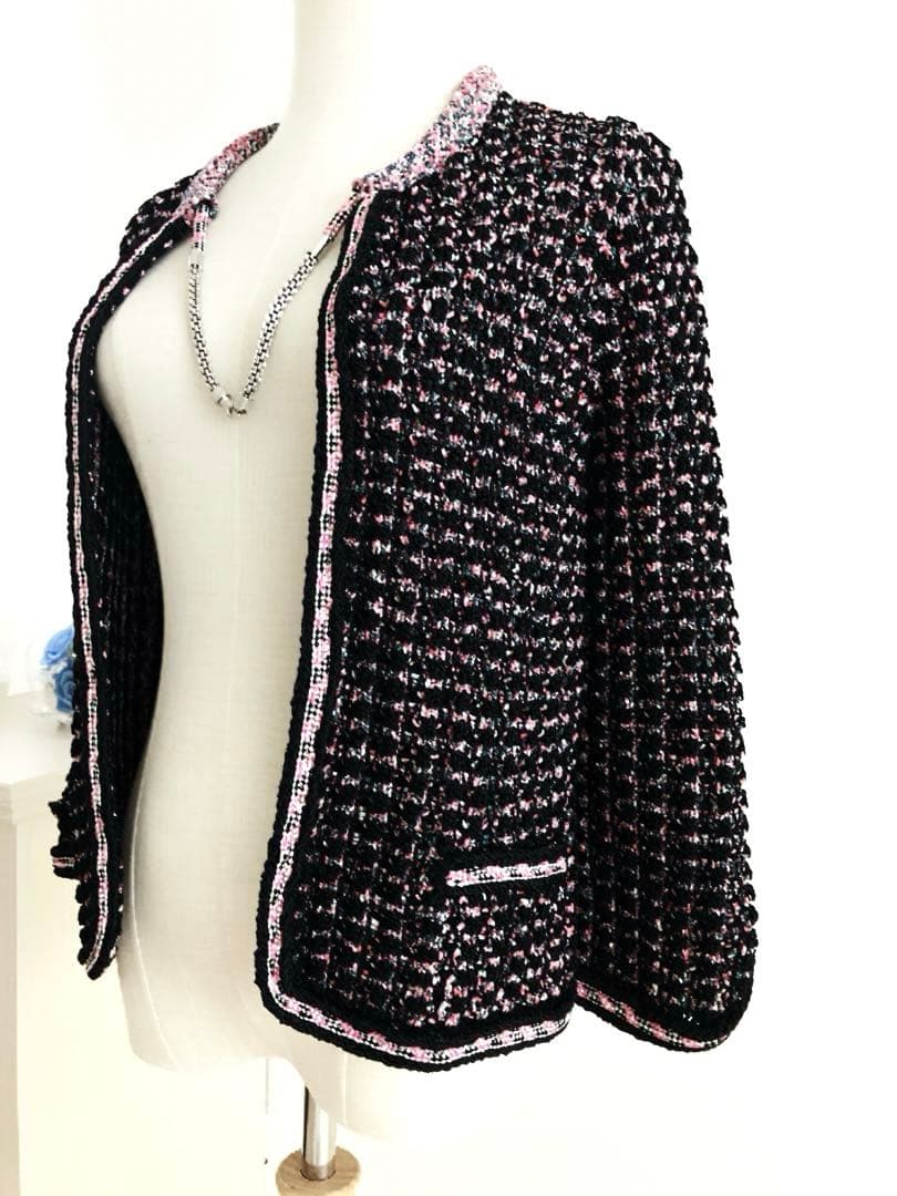 CHANEL ノーカラー　ツイードジャケット　黒ピンク　ココマーク