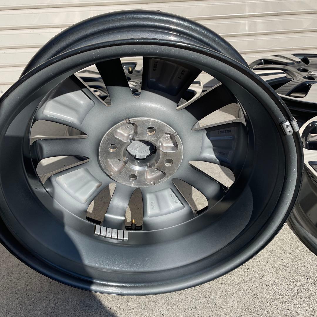 クロスビー純正ホイル