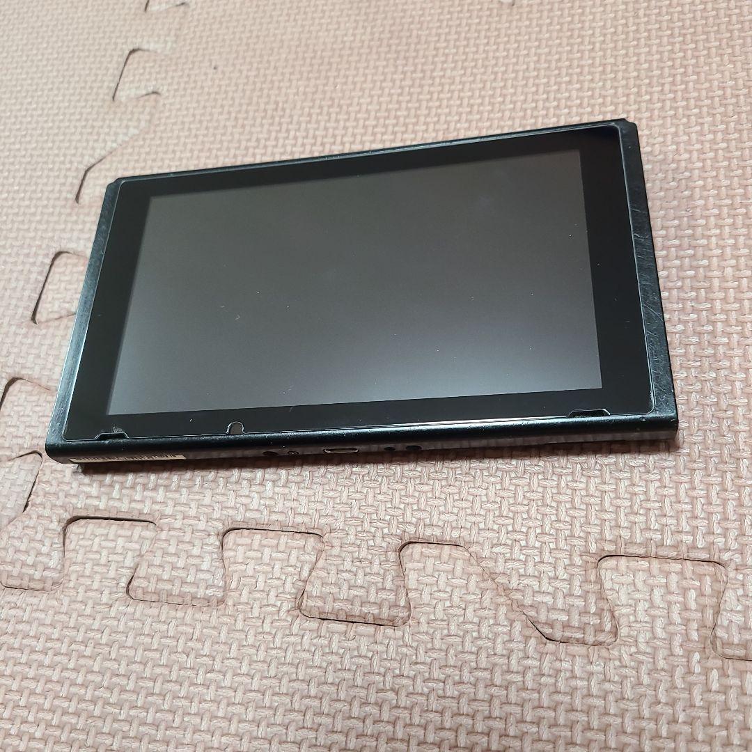 Nintendo Switch 本体とコントローラー 8412