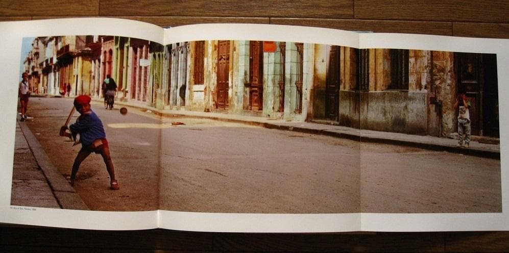 アート・デザイン・音楽 Pictures from the Surface of the Earth