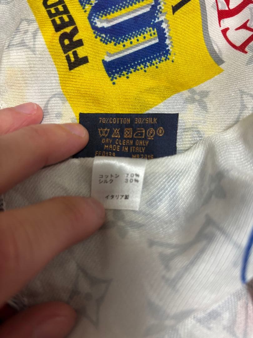 超人気　ルイヴィトン　LV ストール　【極美品】