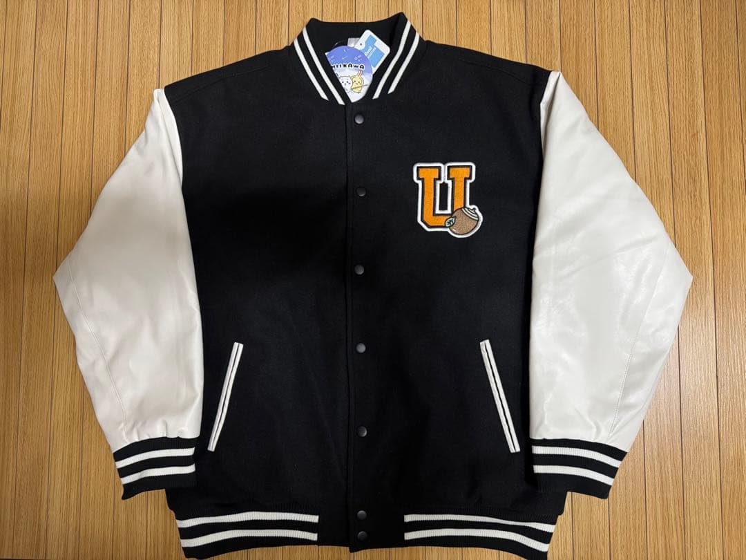 ちいかわ × アベイル コラボ うさぎ スタジャン L