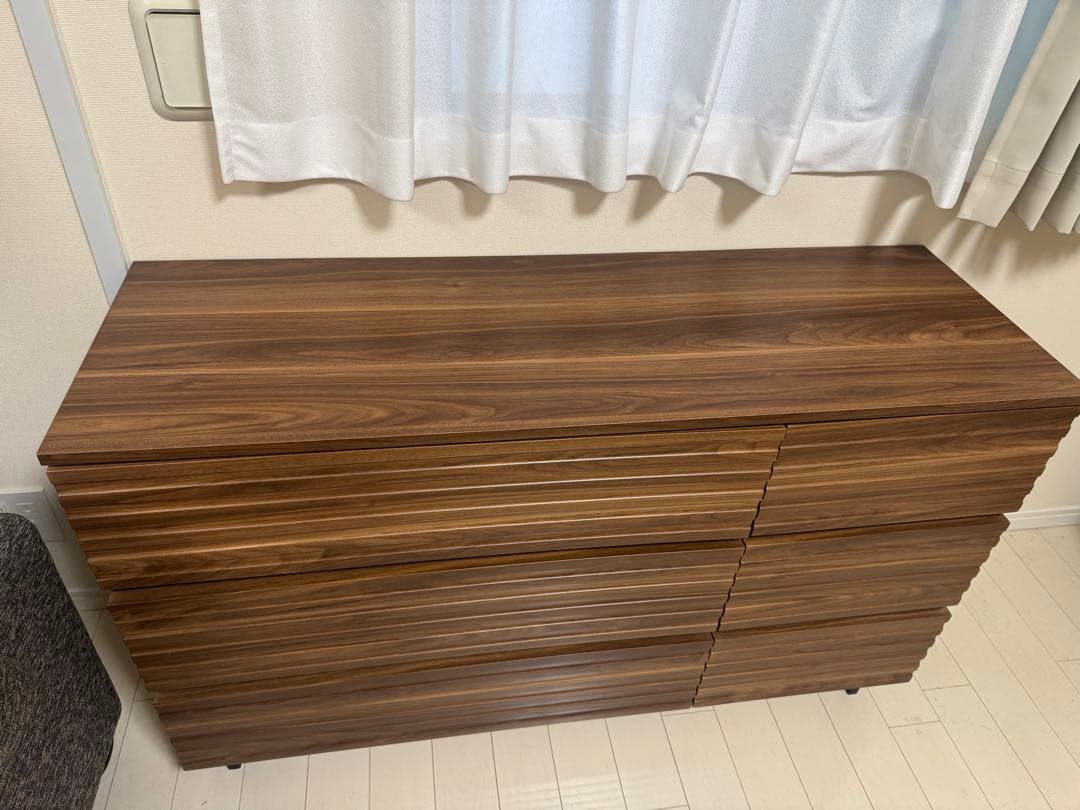 【売り出し中】ロウヤ チェスト タンス ローチェスト 木目調