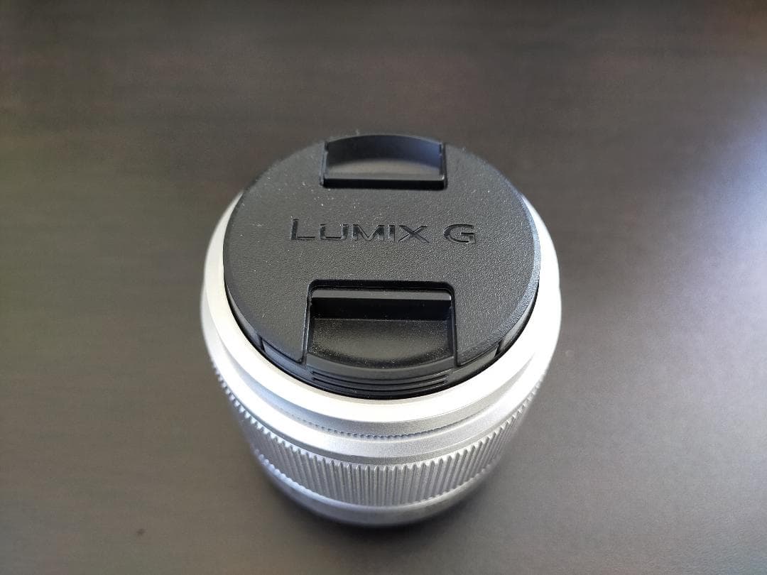 パナソニック LUMIX G 25mm / F1.7 ASPH. シルバー