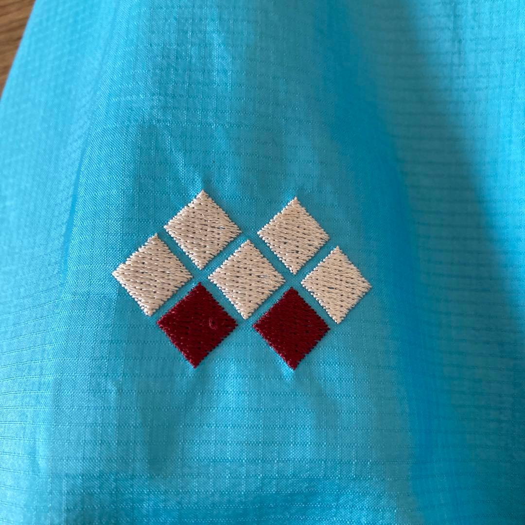 モンベルウィンドブレーカー M 収納ポーチ付き　ブルー ゴアテックス素材