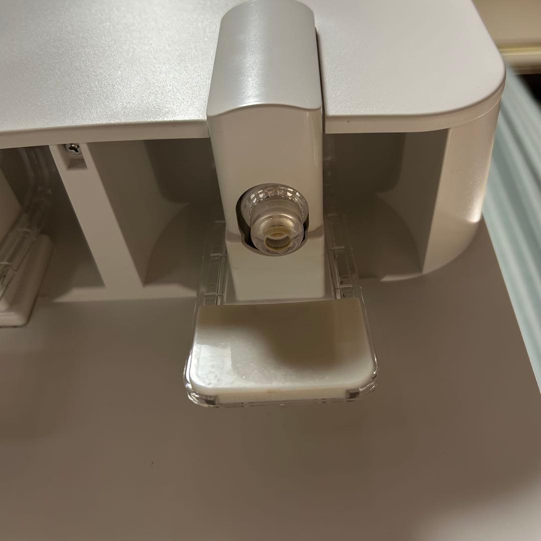 【あおあっちゃん】ウォーターサーバーfamfitホワイト