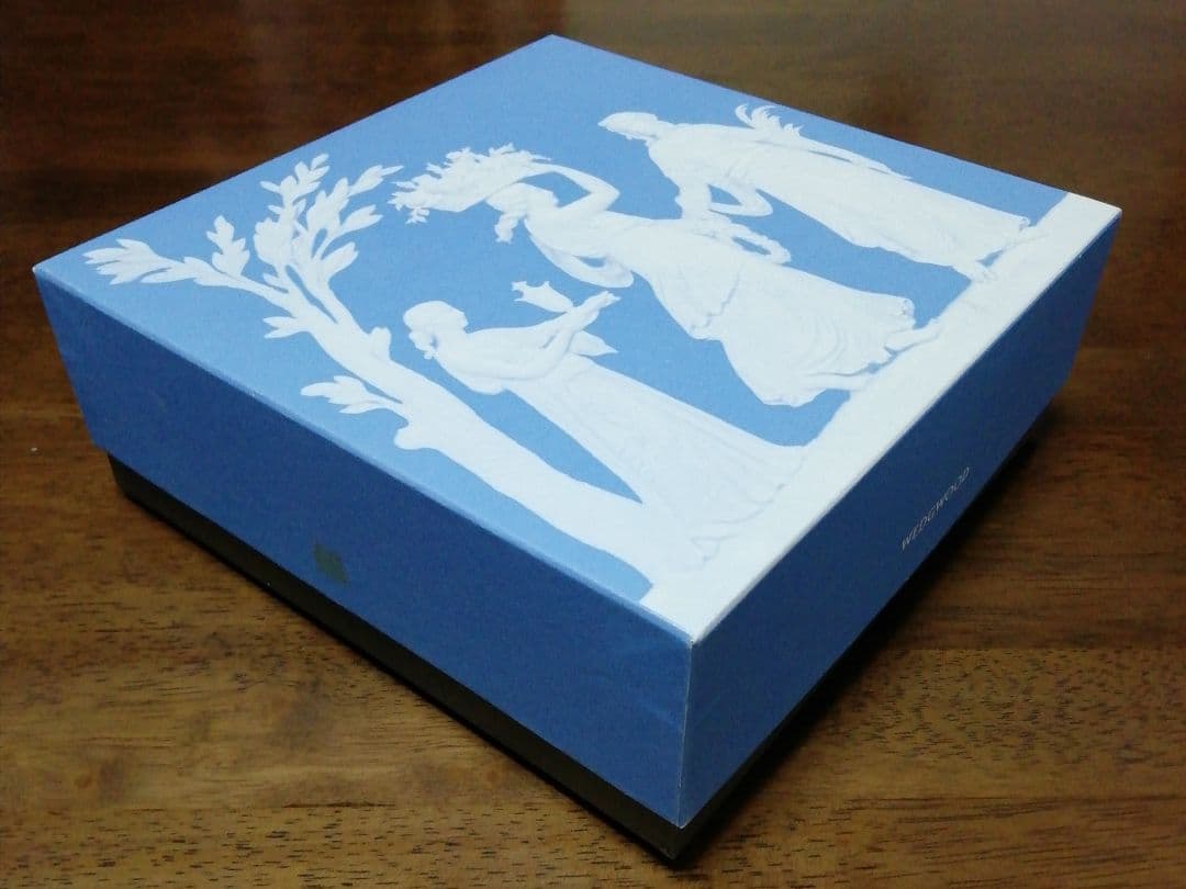 ウェッジウッド フロレンティーン ピンク スクエアプレート