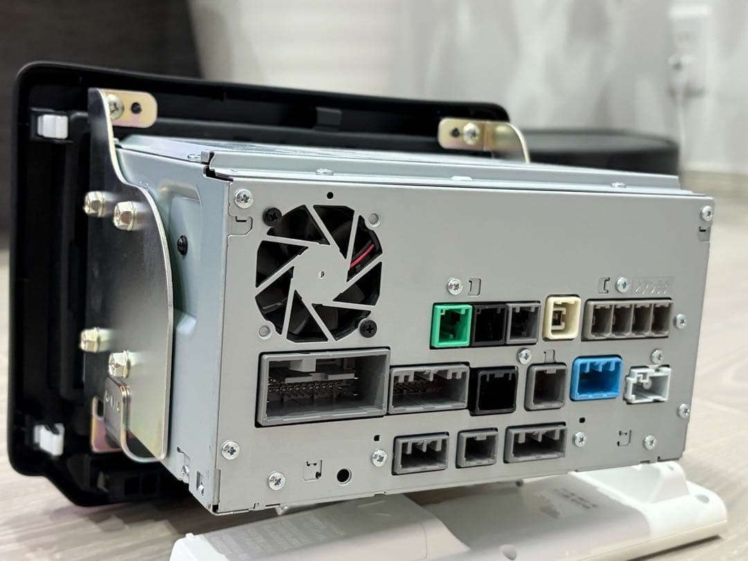 ホンダ純正ナビ VXM-214VEI ナビフレーム付