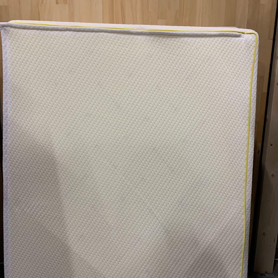 中古【 西川 】マットレス シングル 三つ折り 厚さ9cm