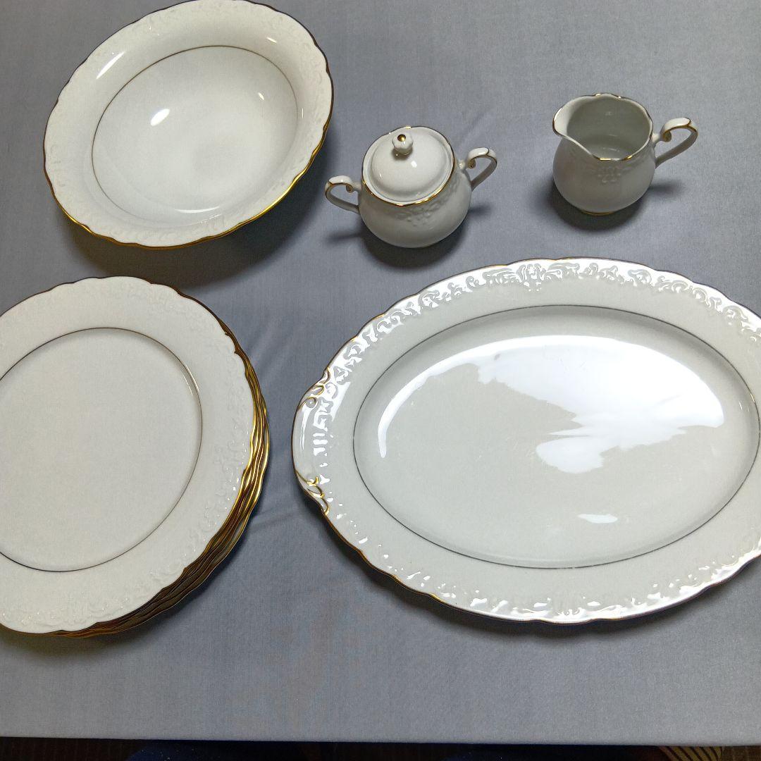 ぶんぶん　ノリタケ「ゴールドライン」プレート、大倉陶園ゴールドラインセット