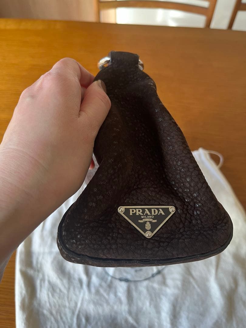PRADA ダークブラウン レザー ショルダーバッグ