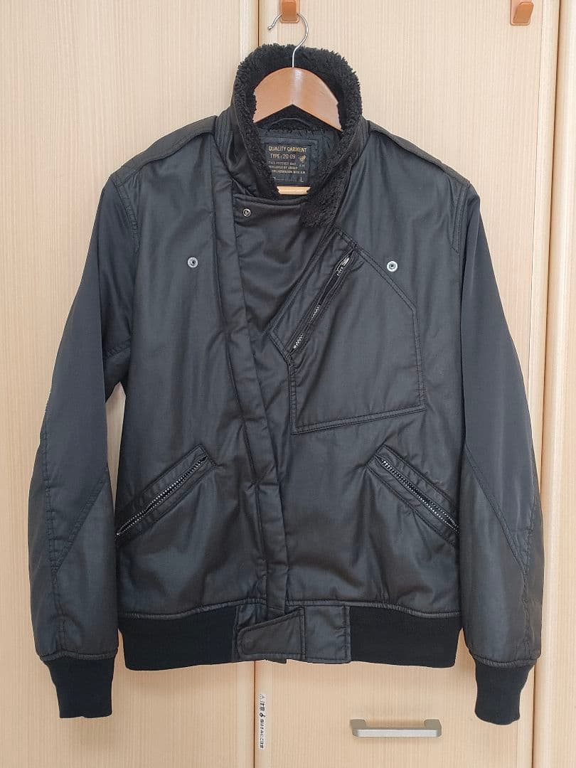 極美品 ユニクロ KM ミリタリー フライトジャケット ブルゾン Lサイズ 黒