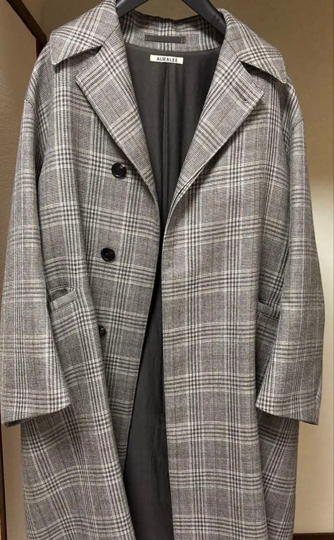 オーラリー コート