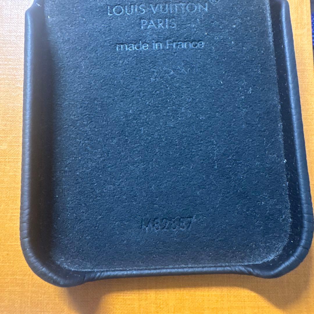 ルイヴィトン スマホケース iPhone15Pro