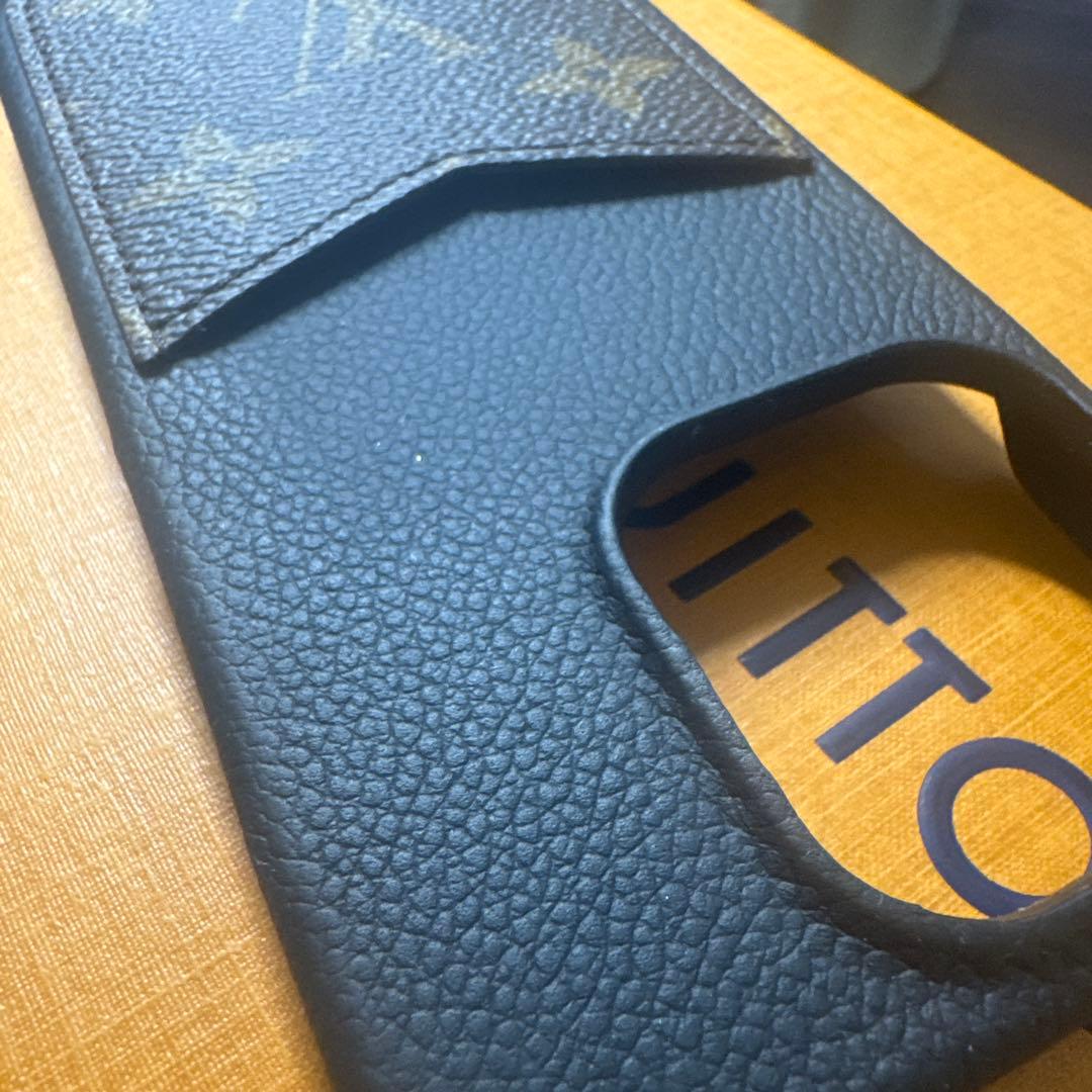 ルイヴィトン スマホケース iPhone15Pro