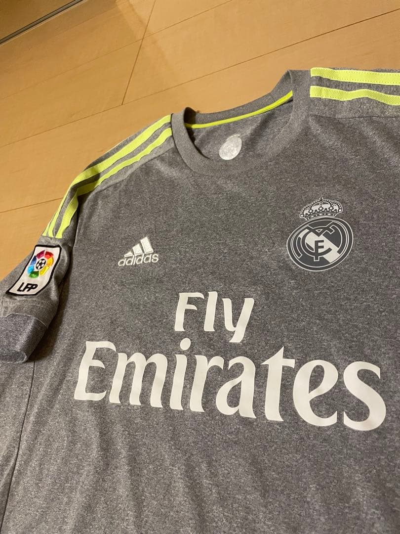 ラリーガアディダスレアル・マドリードサッカーユニフォーム15ロナウド16アウェイ