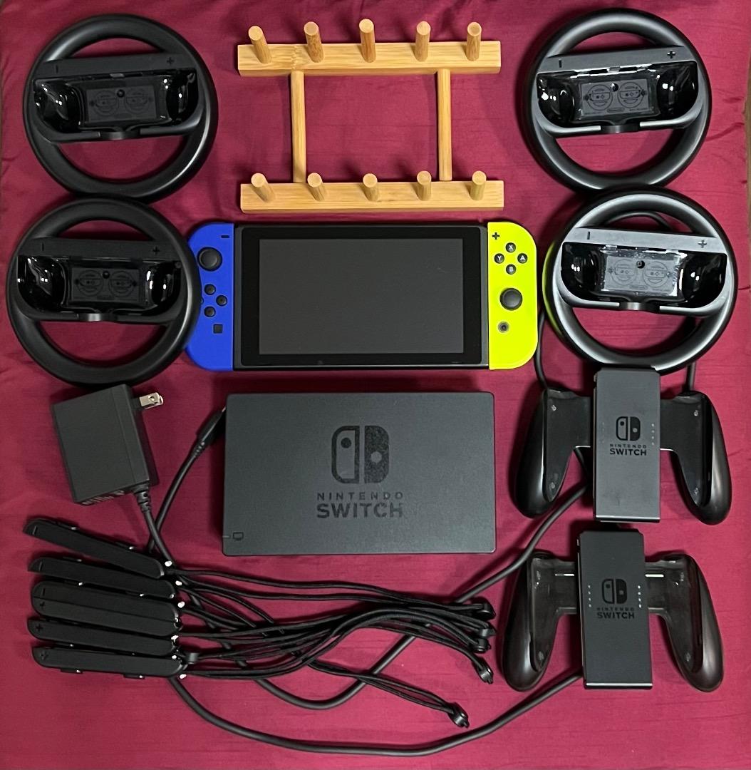 Nintendo Switch 本体 ＋ マリオカート8デラックス セット