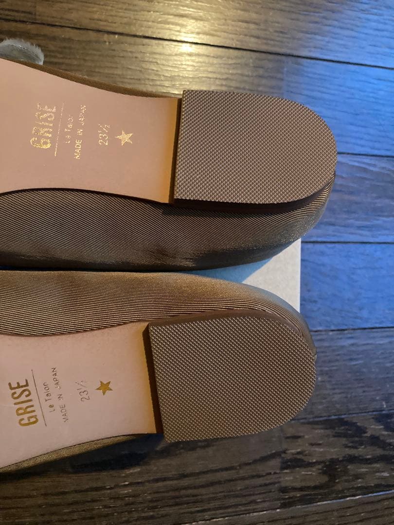 【新品】LE TALON GRISE ルタロン　サテンリボンバレリーナ