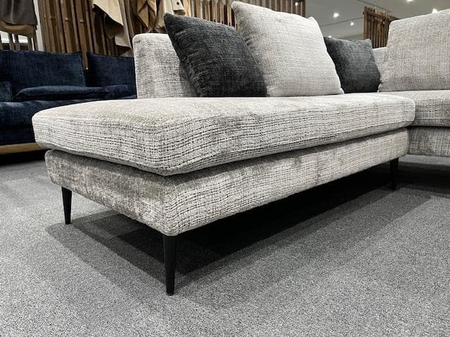 カウチソファ　ファブリック　ソファー　モダン　新品