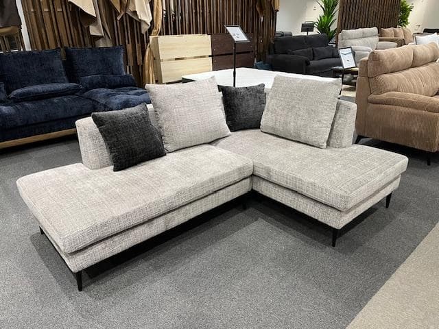 カウチソファ　ファブリック　ソファー　モダン　新品