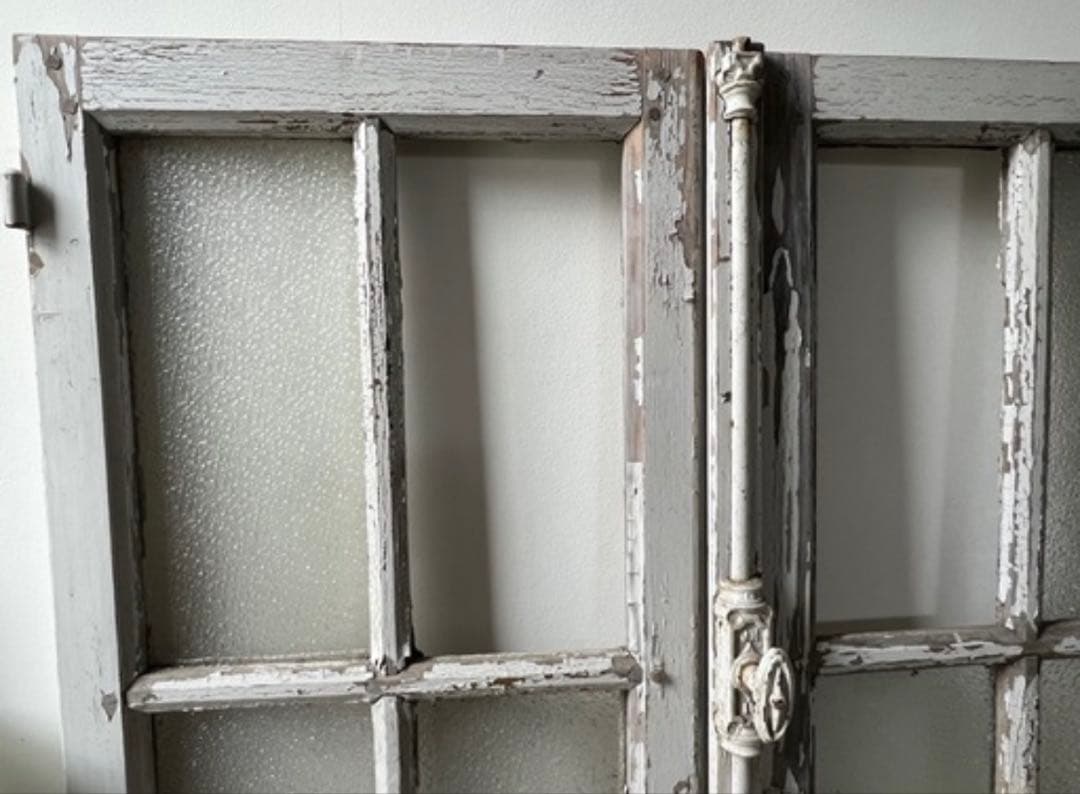 グレモン錠 アンティークウィンドウ 二枚扉 木製 ガラス入り