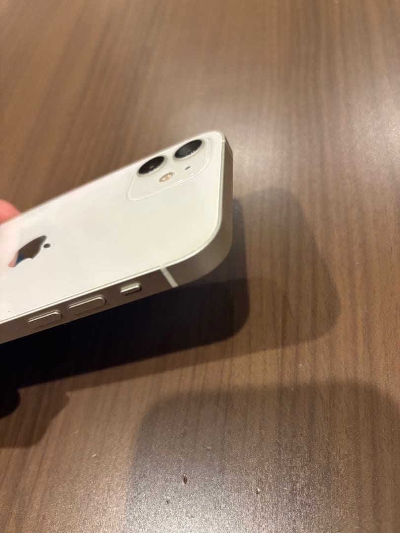 iPhone12 ホワイト