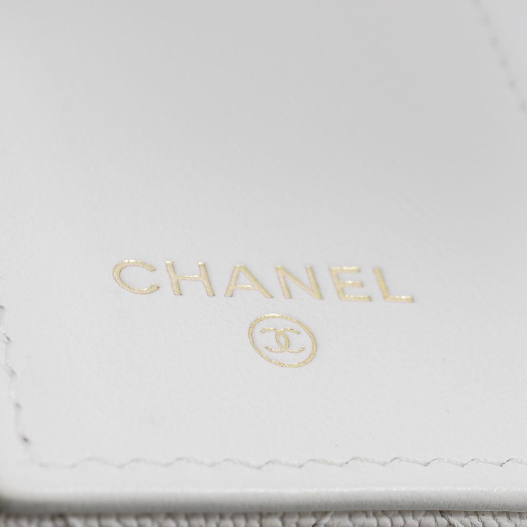 シャネル＊CHANEL＊ボーイシャネル＊キャビアスキン＊三つ折り財布＊マトラッセ