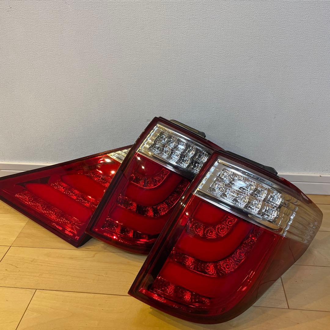 20系 アルファード後期LEDテールランプ CRYSTALEYE クリスタルアイ