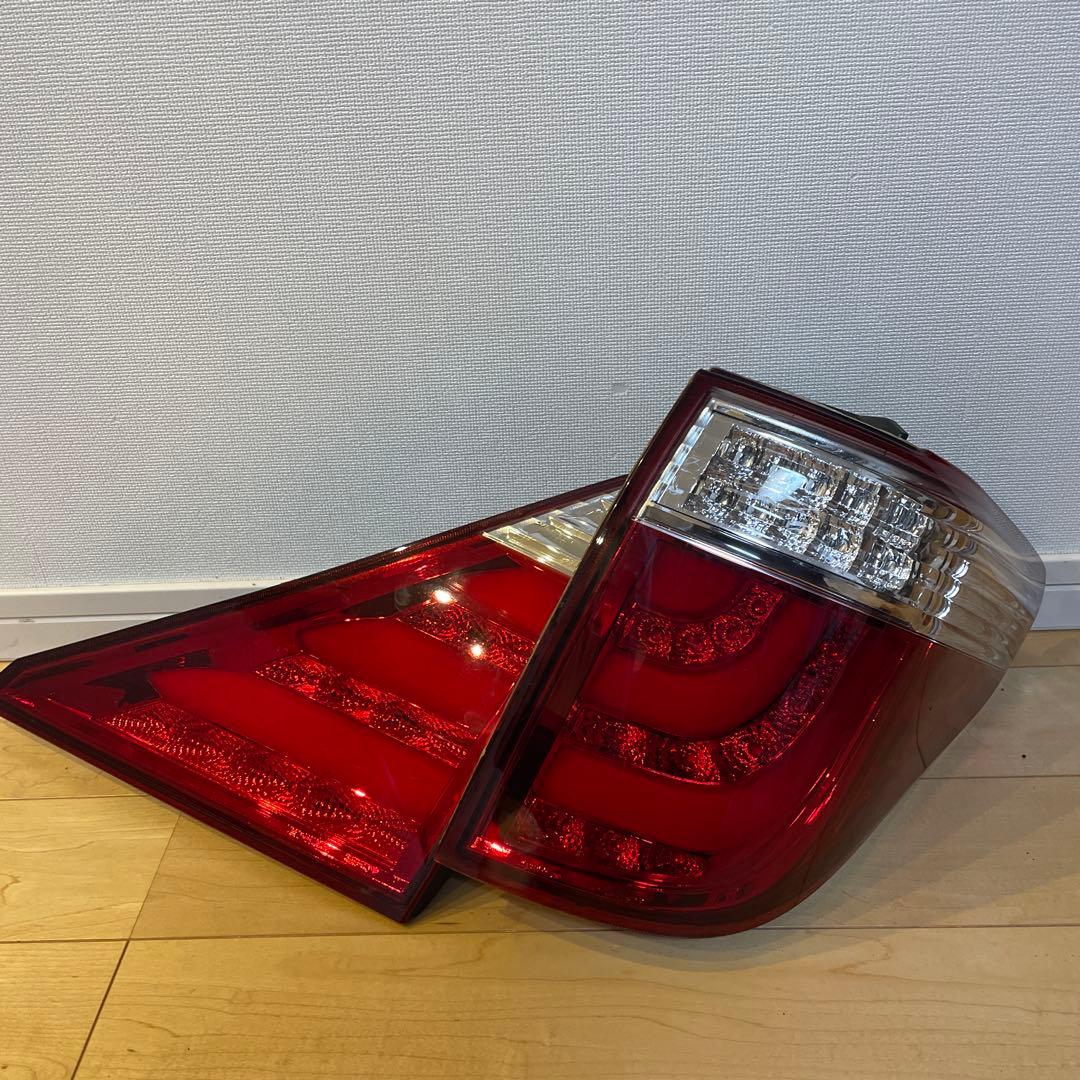 20系 アルファード後期LEDテールランプ CRYSTALEYE クリスタルアイ