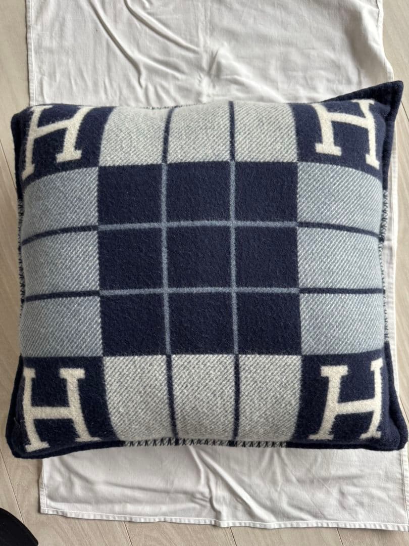 HERMES チェック柄クッション ネイビー・グレー