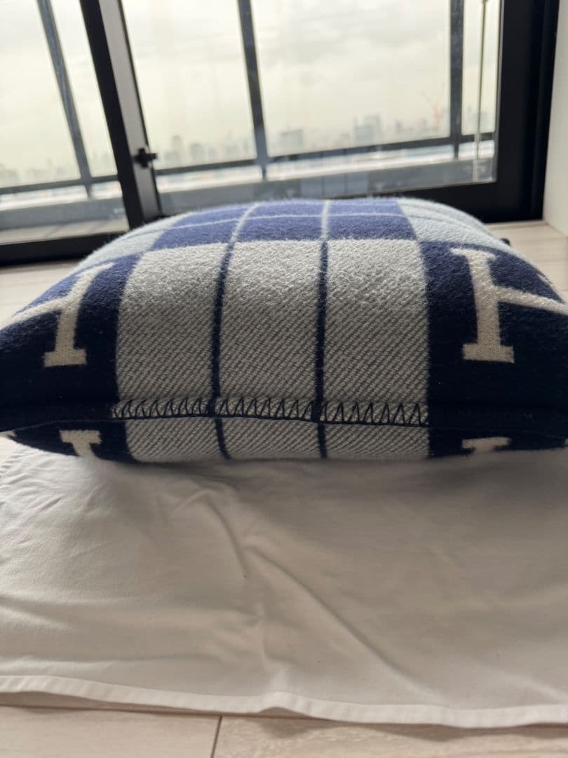 HERMES チェック柄クッション ネイビー・グレー