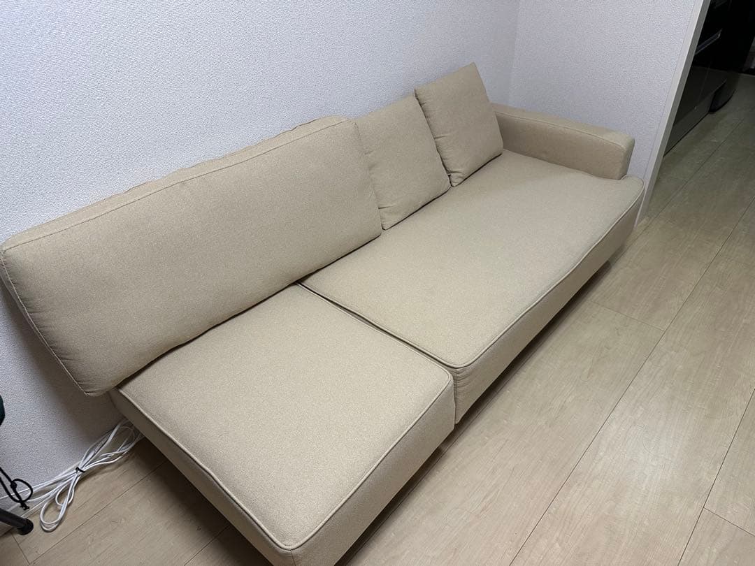 カウチソファ　ベージュ