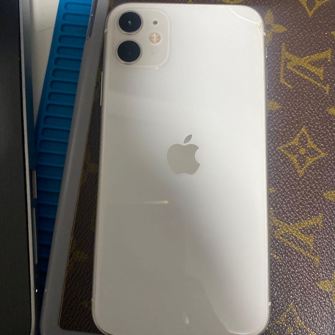 スマートフォン本体 iPhone 11 128GB Sim Free