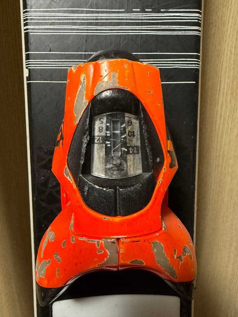 Line Sakana スキー板 ブラック/ホワイト