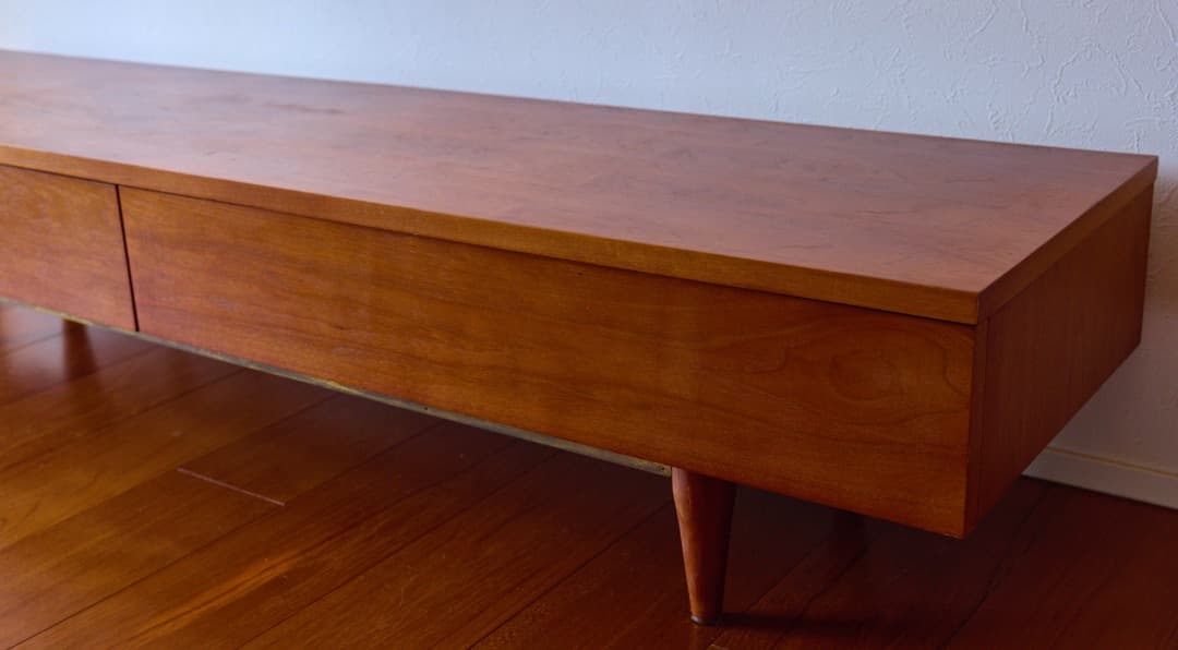 ACME Furniture TRESTLES TV BOARD TVボード