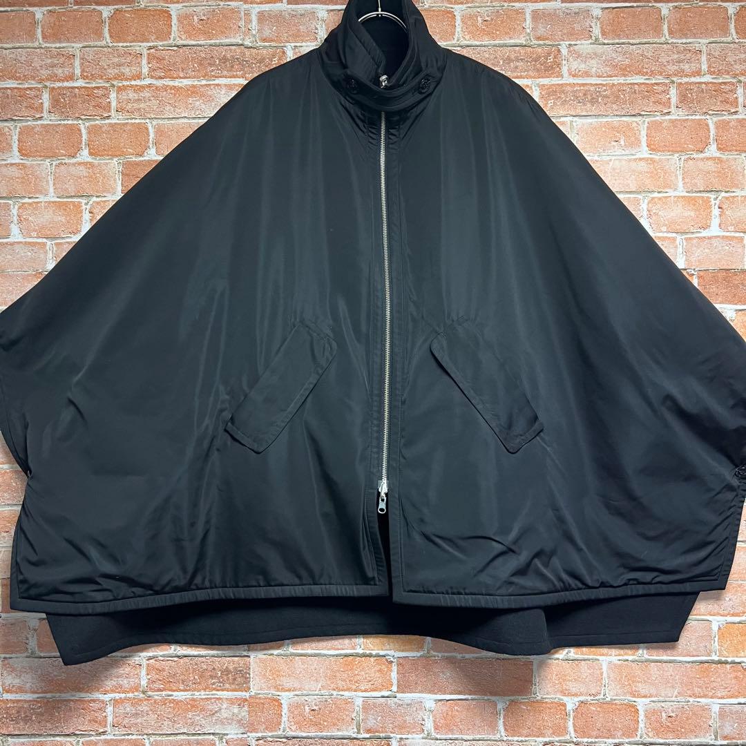 (未使用級)ヘレンチア　リバーシブルポンチョ　2way ケープコート　黒色