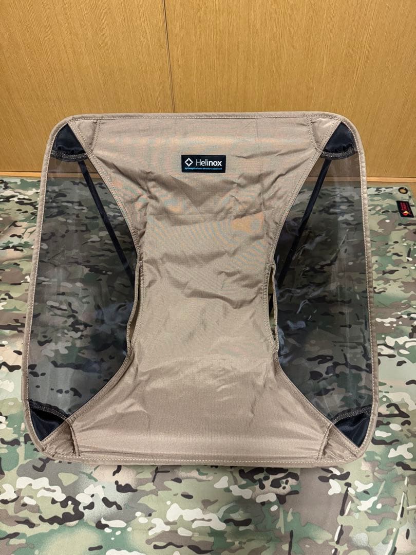 ヘリノックス　グランドチェア　コヨーテ