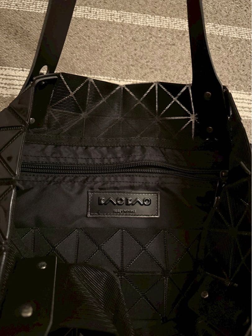 BAO BAO ISSEY MIYAKE ブラックトートバッグ