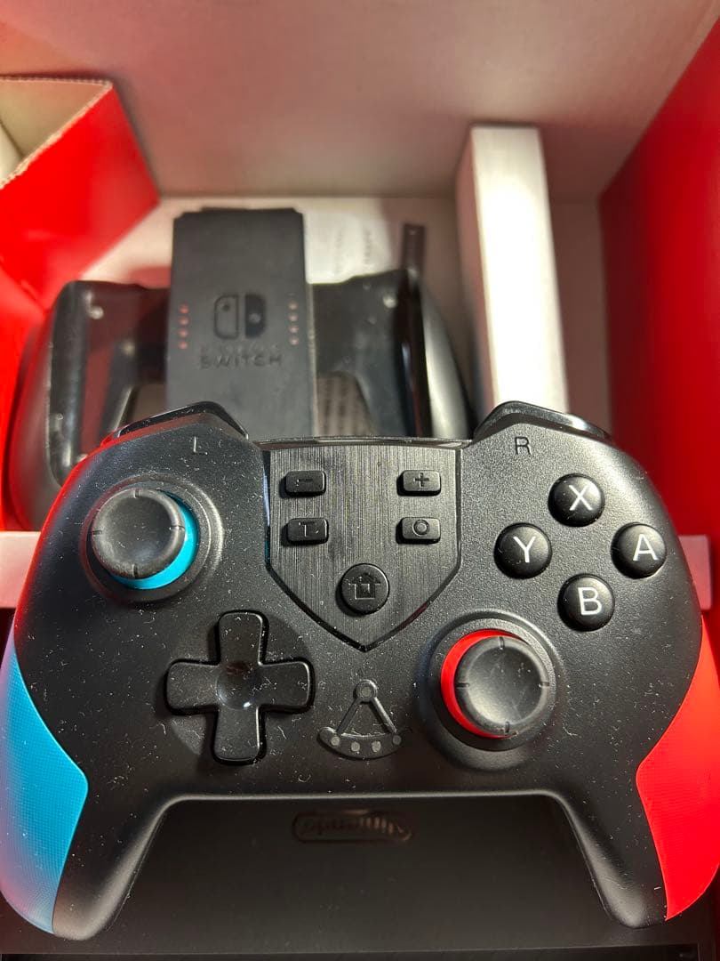 Nintendo Switch 有線ELモデル コントローラー